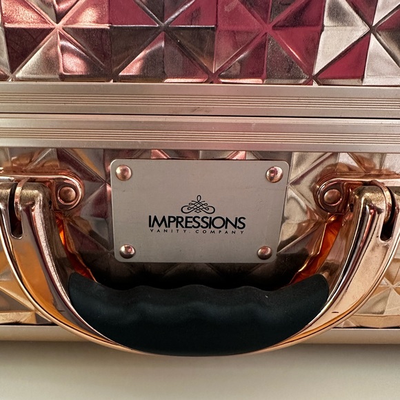 Impressions Vanity Travel Case - Picture 4 of 11